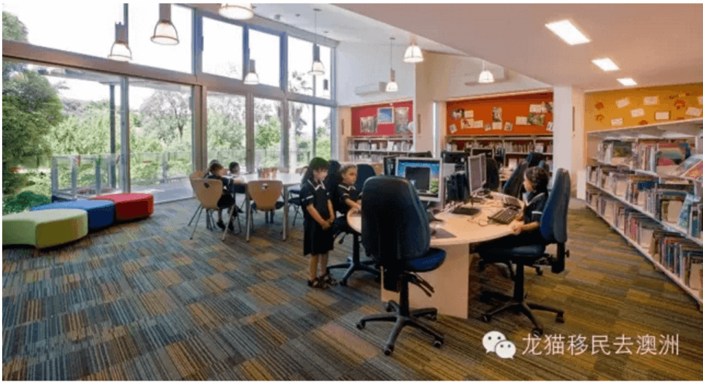 走进南澳私立女校 优雅是如何养成的3